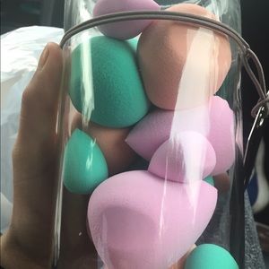 Makeup sponges